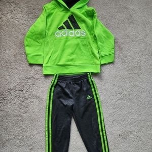 Adidas boys set